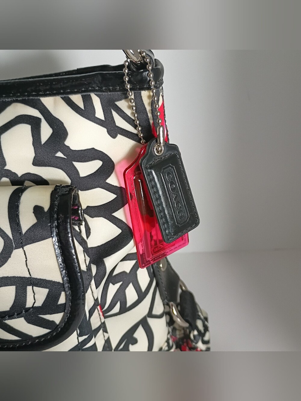 COACH DAISY FLORAL GRAFFITI CROSS BODY PURSE W MATCHING WALLET - Picture 6 of 17